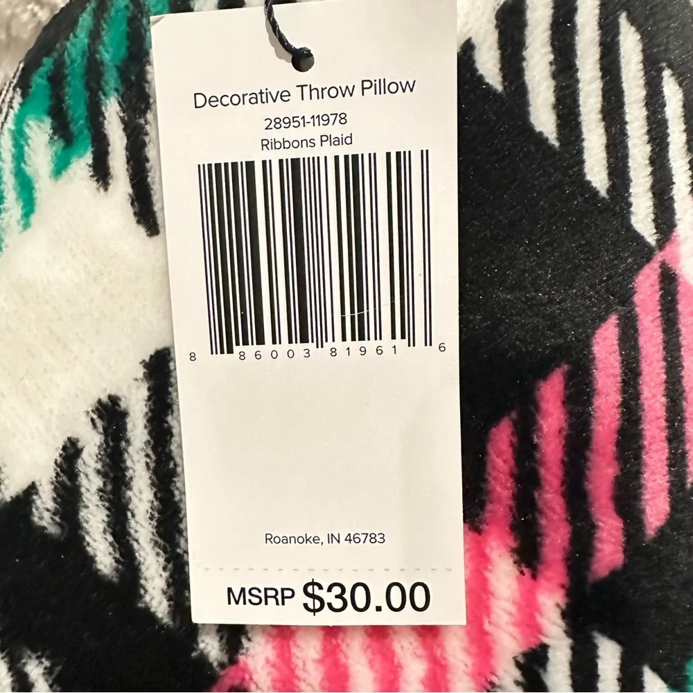 🎀Vera Bradley Pair of Fleece Novelty Pillow‎ in Nordic Deer & Ribbons Plaid NWT